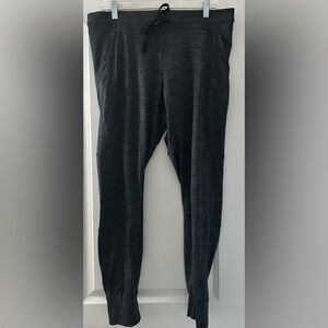 Charcoal Gray Women’s Large Jogger Leggings